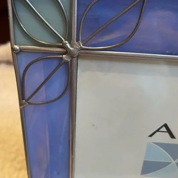 MALDEN Elegant 5x7 Stained Glass Frame, Handmade with metal/glass, blues/silver - Picture 2 of 10